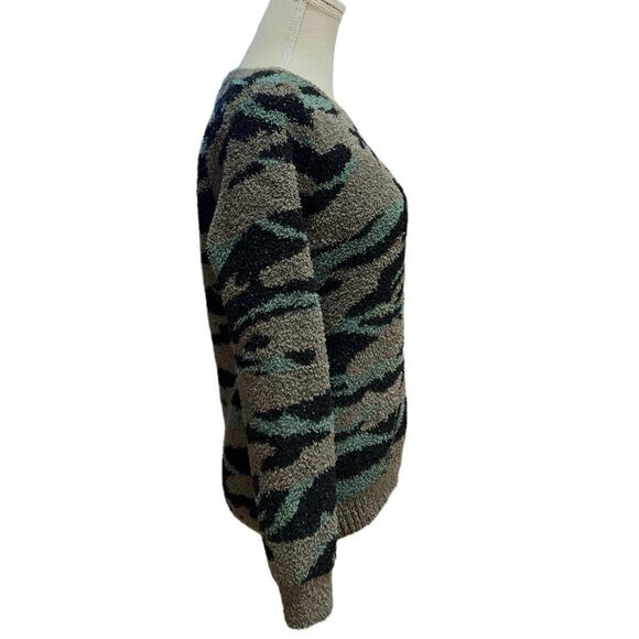 NWT Barefoot Dreams  |Cozychic Seaside  Crewneck Pullover - Picture 5 of 10